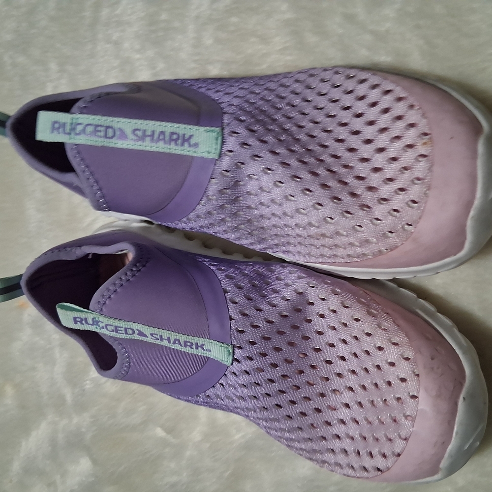 Gradient Purple and Pink Slip-On Water Shoes - Picture 3 of 6